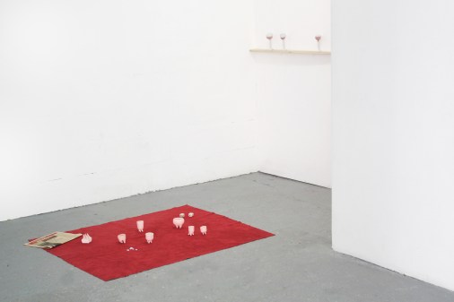 23-Il-y-a-des-aurores-Vue-générale 06- Celine-Notheaux-Les verres pis et les su-sucres de la vie et Verres de vin-2018