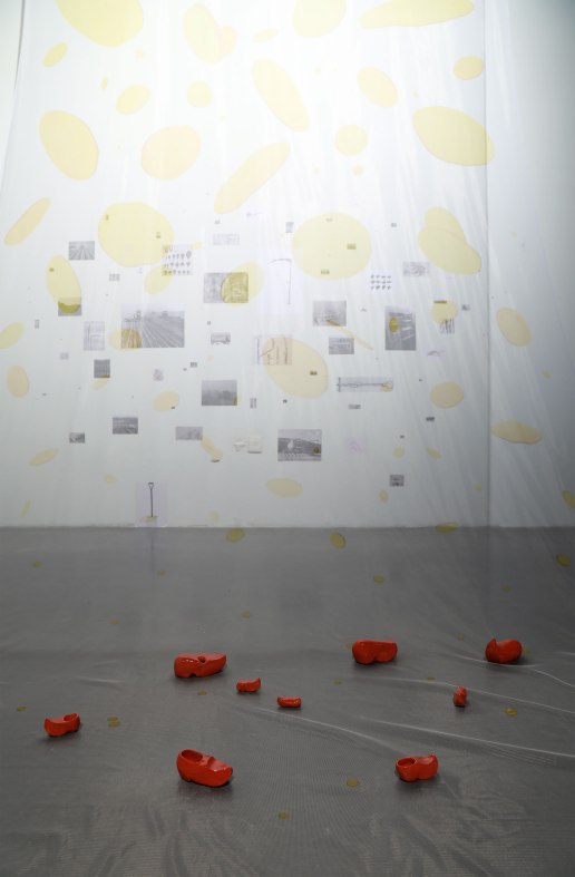 Cascade-d'or-detail,-2019,-celine-notheaux