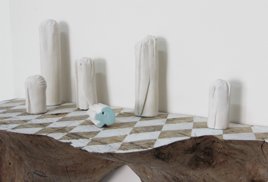 Celine Notheaux - Embardee metaphysique - détail tablette - ©Ana Braga